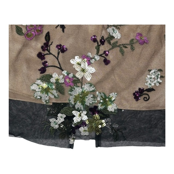 Vince Begonia Sequined Overlay Midi Skirt. Sz: 8 - Picture 3 of 9